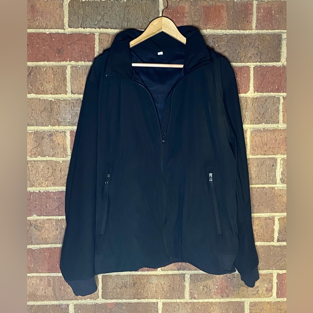 Lululemon Lightweight Jacket - Picture 2 of 5